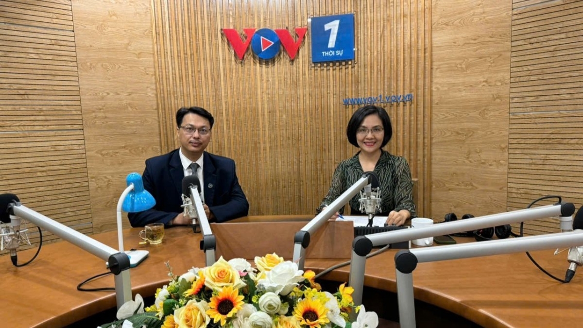 Vì sao tình trạng lừa đảo, chặt chém tại các bến xe vẫn chưa thể dẹp bỏ?